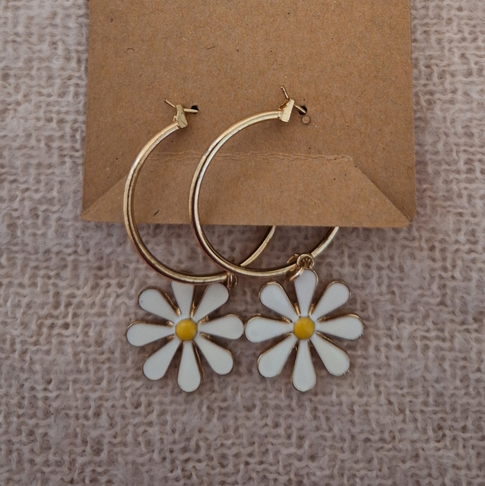 Gold Daisy Hoop Earrings